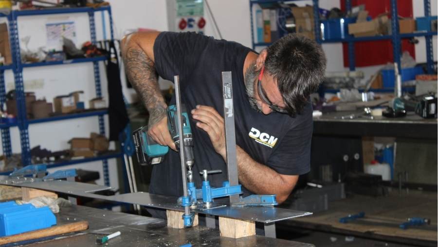 soldador profesional de dcm